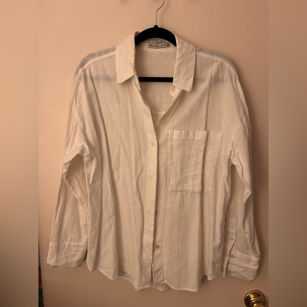 Abercrombie & Fitch White Linen/Cotton Blend Oversized Button Down Shirt